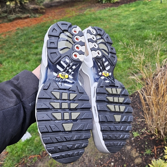New women's Nike Air Max Plus - Picture 4 of 5
